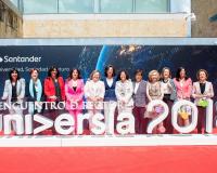Las rectoras de universidades, entre ellas la de la UDIMA, Concha Burgos, junto a la presidenta de Universia, Ana Botín