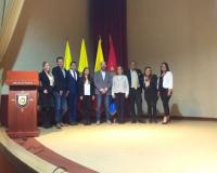 Rodríguez Ruibal junto con la organización del evento en la Universidad Agustiniana